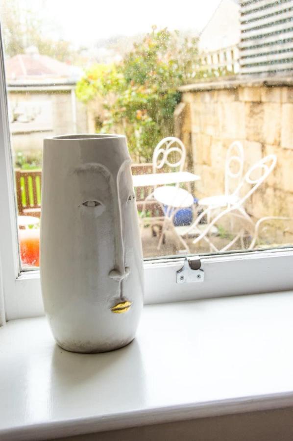 Unique 2 Bed In The Heart Of Bath With Parking Apartment Bagian luar foto